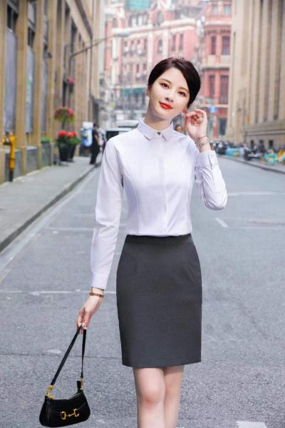 女衬衣西装